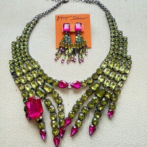 BETSEY JOHNSON HALLOWEEN WIRCH HANDS BIB NECKLACE EARRINGS SET
